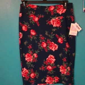 NWT LuLaRoe Cassie Blue & Floral Sz LG